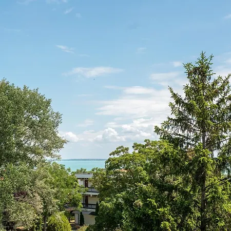 Myriviera Apartman