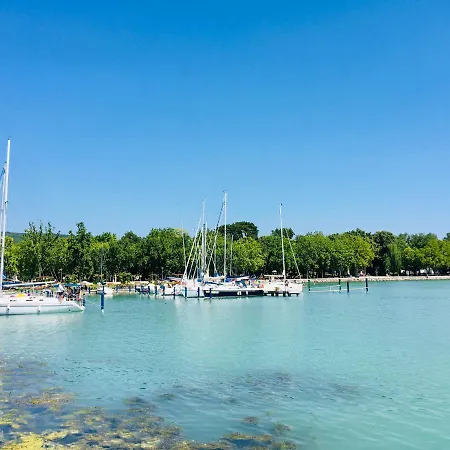 Apartment Myriviera Apartman Balatonfured