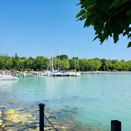 Myriviera Apartman *