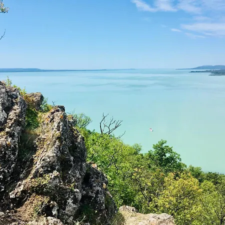 Apartment Myriviera Apartman Balatonfured